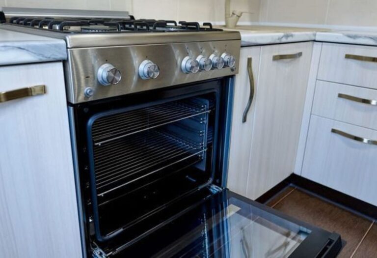 What Is Oven Pyrolysis and How Does It Clean Ovens