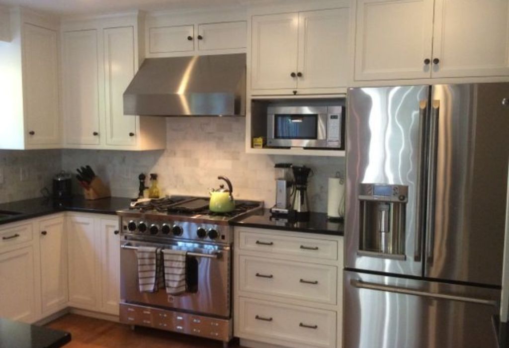 Professional Layout Optimization Tips for Tiny Kitchens