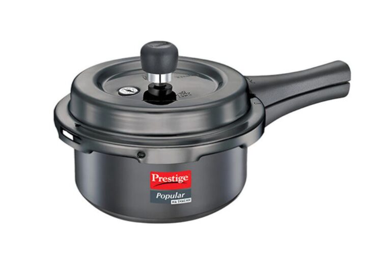 Pressure Cooker vs Instant Pot The Ultimate Buying Guide