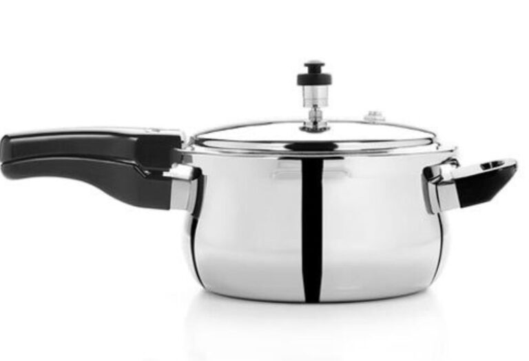 Can pressure cooker be used for frying? Get expert insights.
