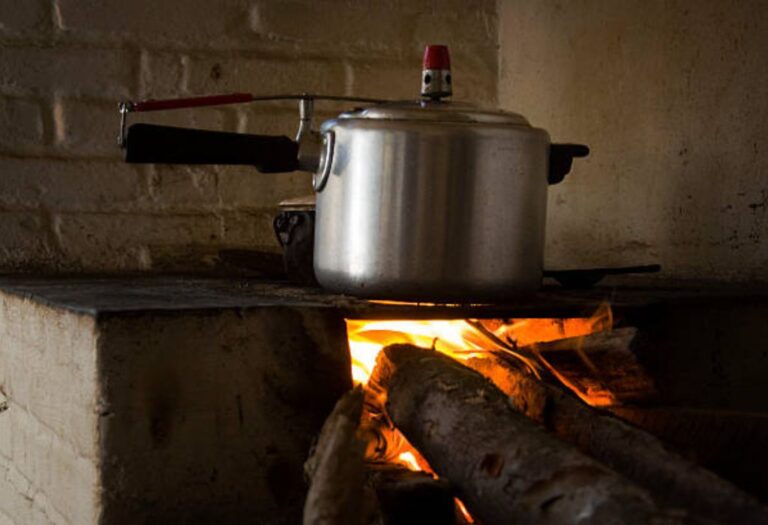 Master Meals With This Easy Pressure Cooker Cooking Times Chart