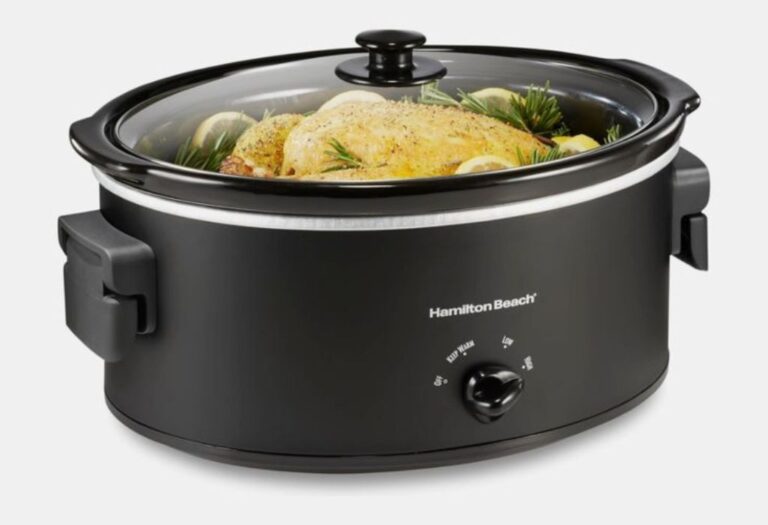 How long can cooked food stay warm in your slow cooker safely?